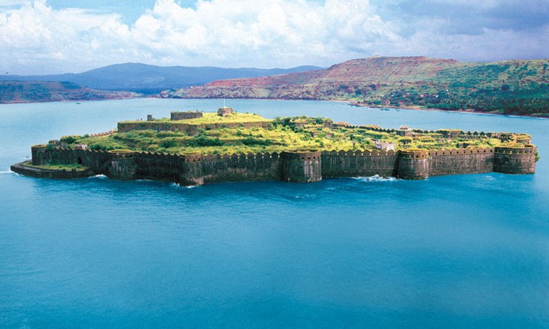 boating destinations mumbai goa