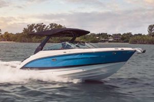 Sea Ray SLX 260 sport boats for sale in India
