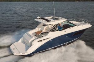 Sea Ray Sun Dancer 320 sport boats for sale in India