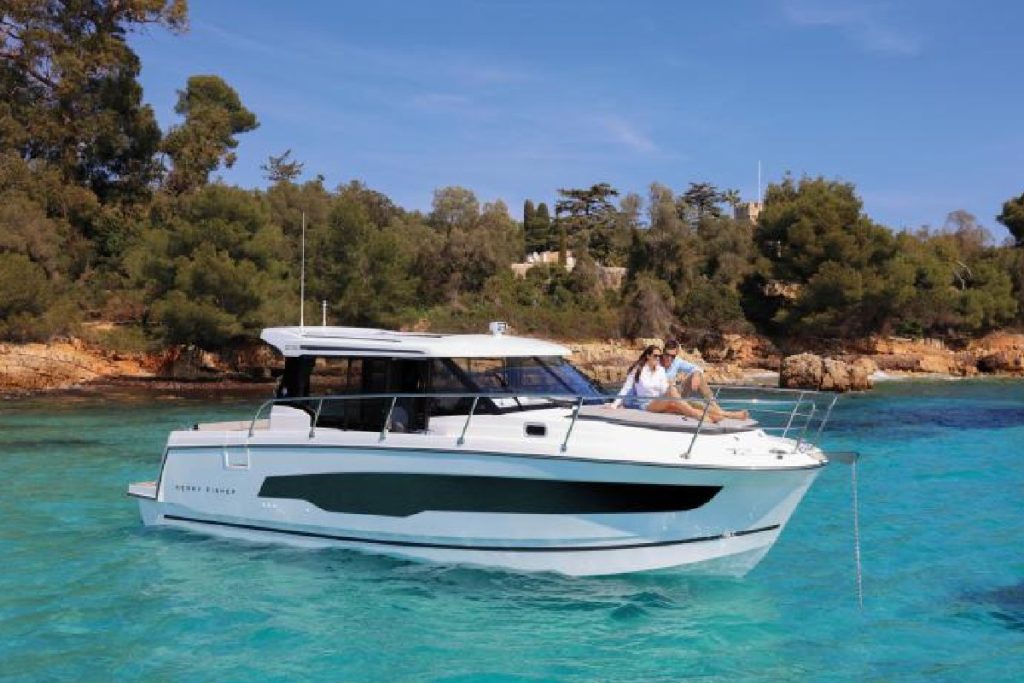 Jeanneau MERRY FISHER 1095 Motor Yacht For Sale In India