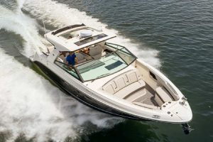 Sea Ray SLX 400 sport boats for sale in India