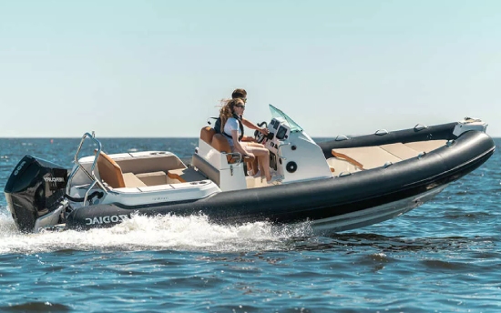Zodiac Medline 7.5 inflatable boat for sale in India