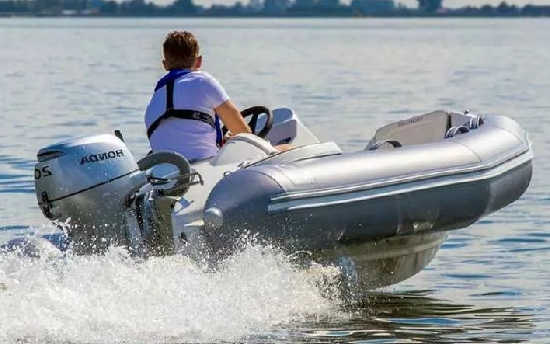 Zodiac Yachtline 400 inflatable boat for sale in India