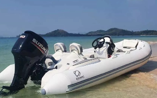 Zodiac Yachtline 440 inflatable boat for sale in India