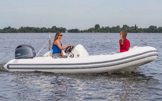 Zodiac Yachtline 490 inflatable boat for sale in India