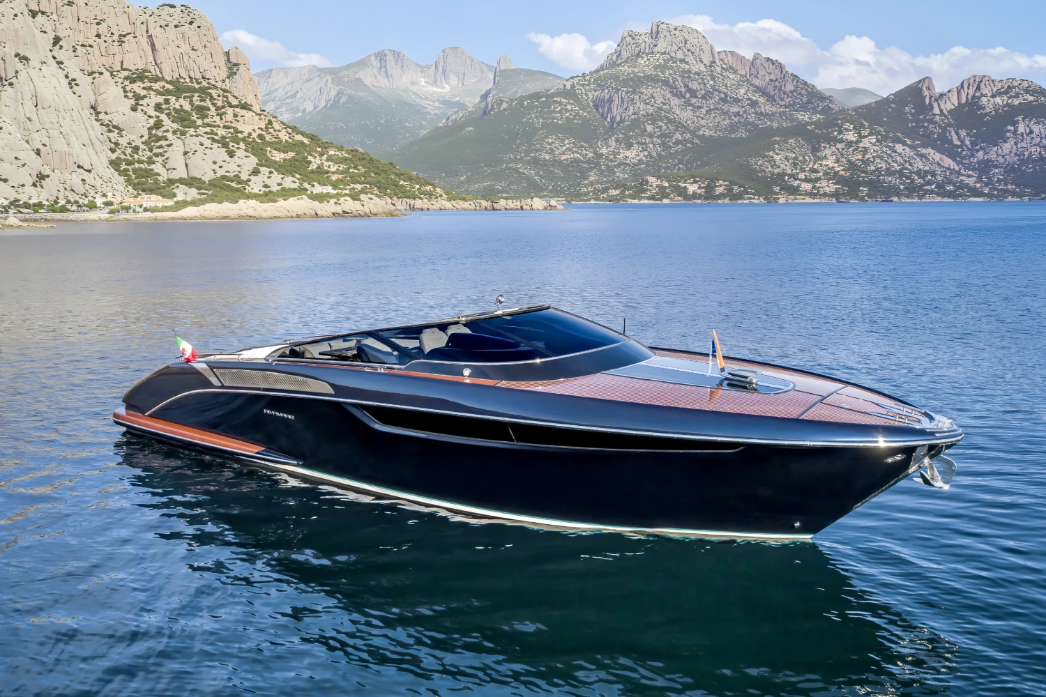 Rivamare Yacht For Sale In India