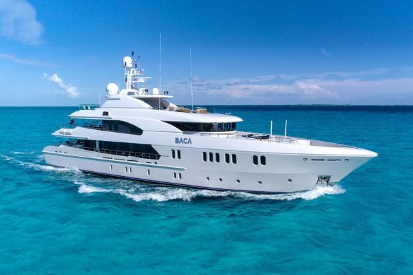 Baca Yacht on Charter 1