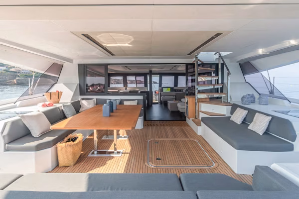 Catamaran Samana 59 Interior
