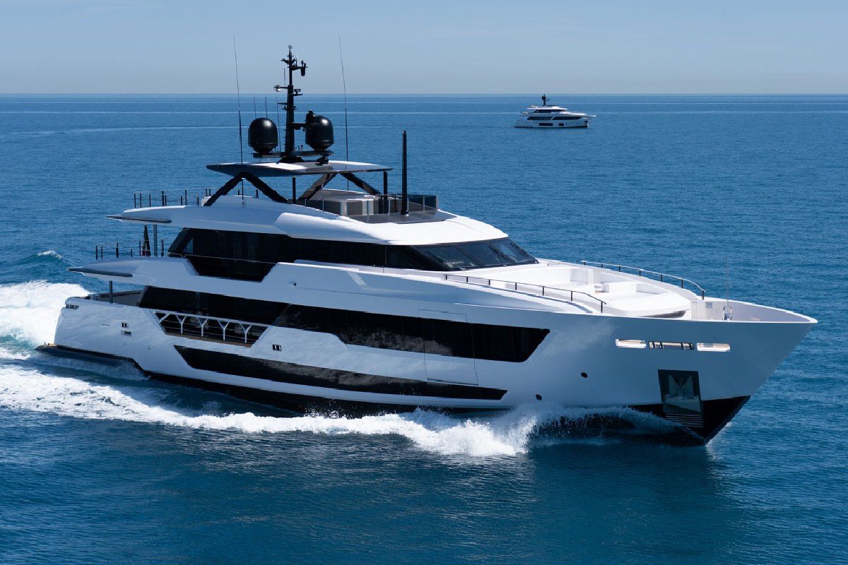 Custom Line 140 Yacht For Sale In India