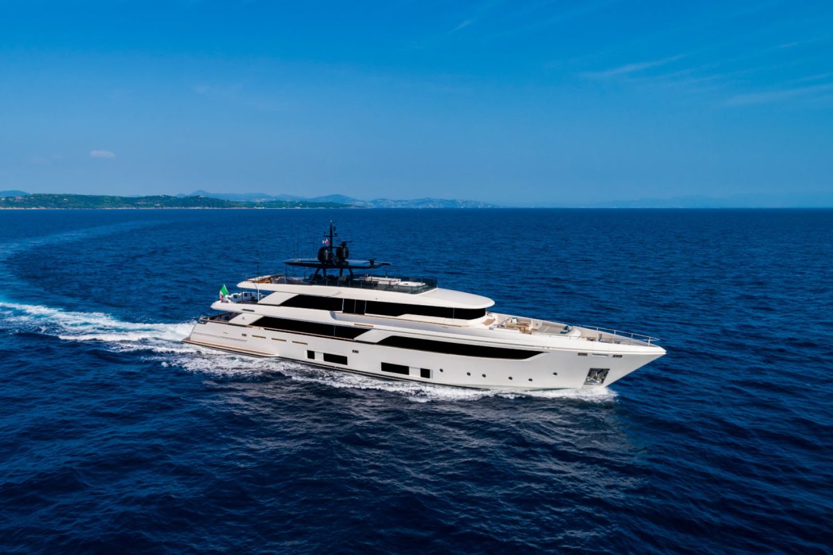 Custom Line Navetta 42 Yacht For Sale India Featured Image (1)