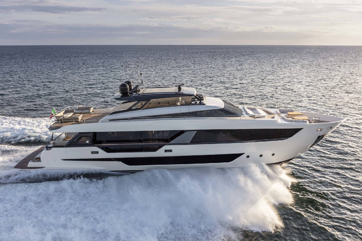 Ferretti Yachts 1000 Yacht For Sale In India