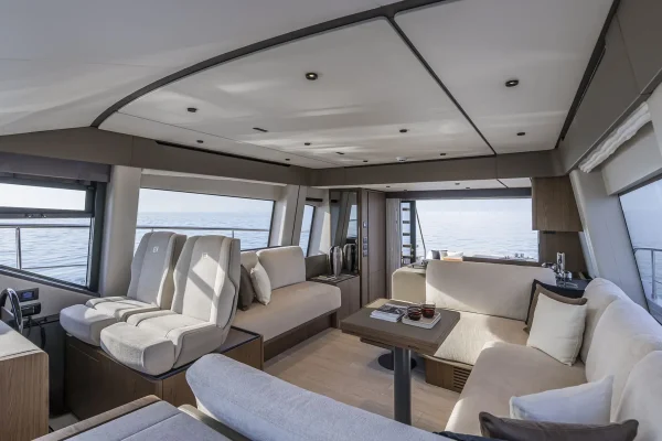 Ferretti Yachts 580 interior