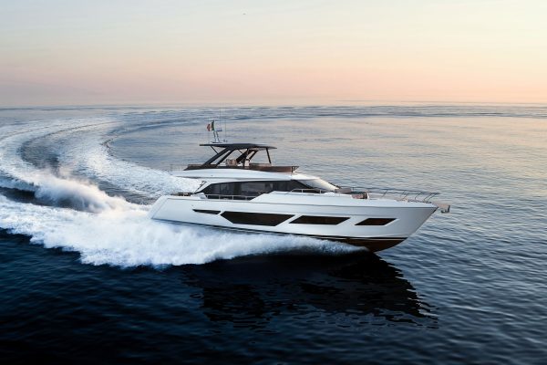 Ferretti Yachts 720 New 1