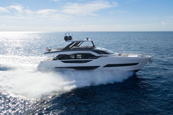 Ferretti Yachts 800 - 1