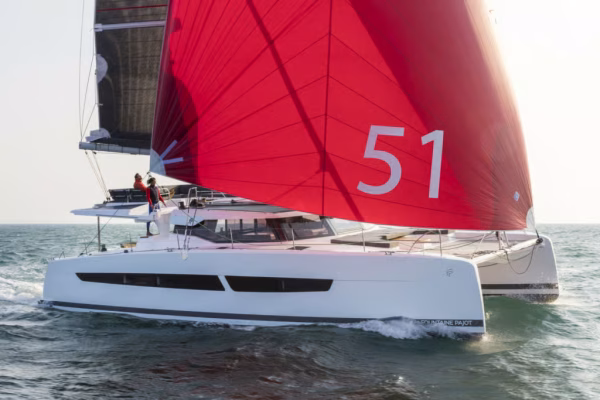 Fountaine Pajot  Aura 51