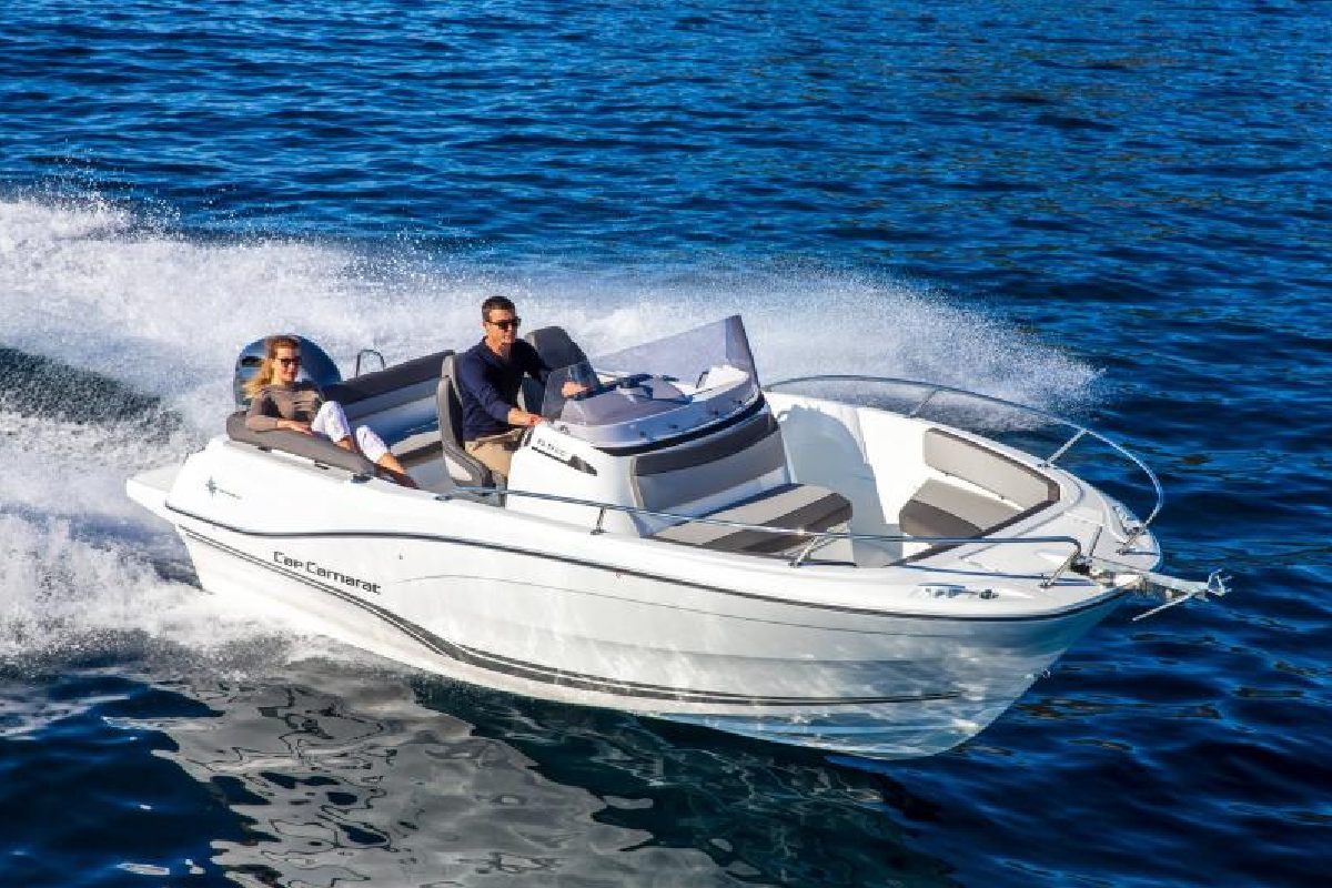 Jeanneau CAP CAMARAT 6.5 CC SERIE3 Motor Yacht For Sale In India