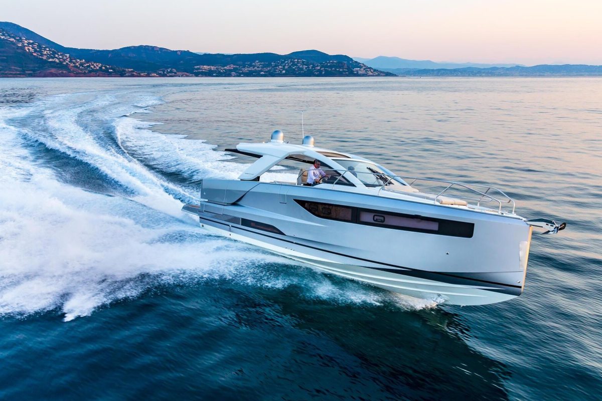 Jeanneau-DB43-IB-Yacht-For-Sale-In-India-Featured-Image (1)