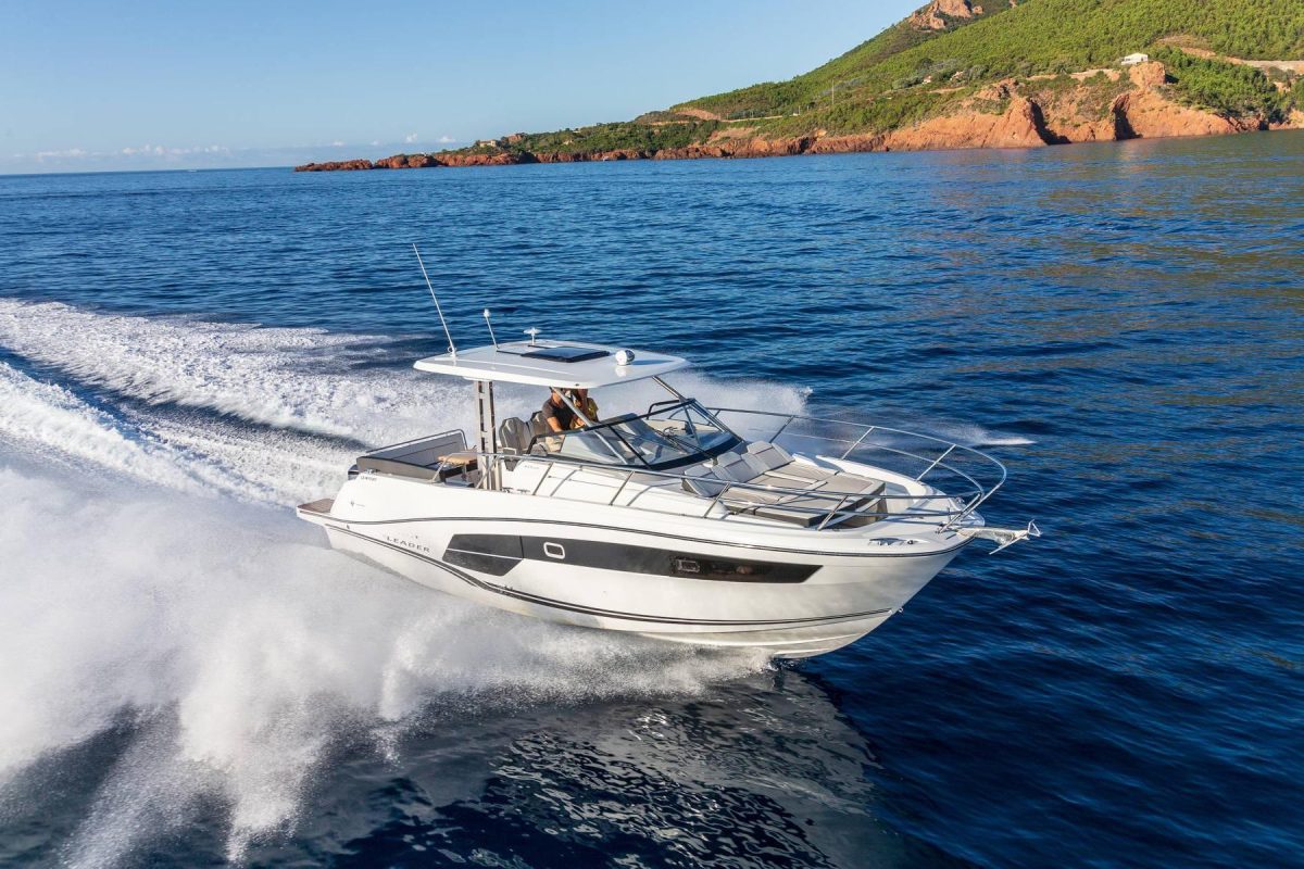 Jeanneau Leader 10.5 WA Boat For Sale In India Featured Image