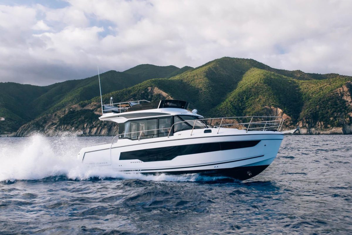 Jeanneau-Merry-Fisher-1095-Fly-Serie2-Yacht-For-Sale-In-India-Featured-Image