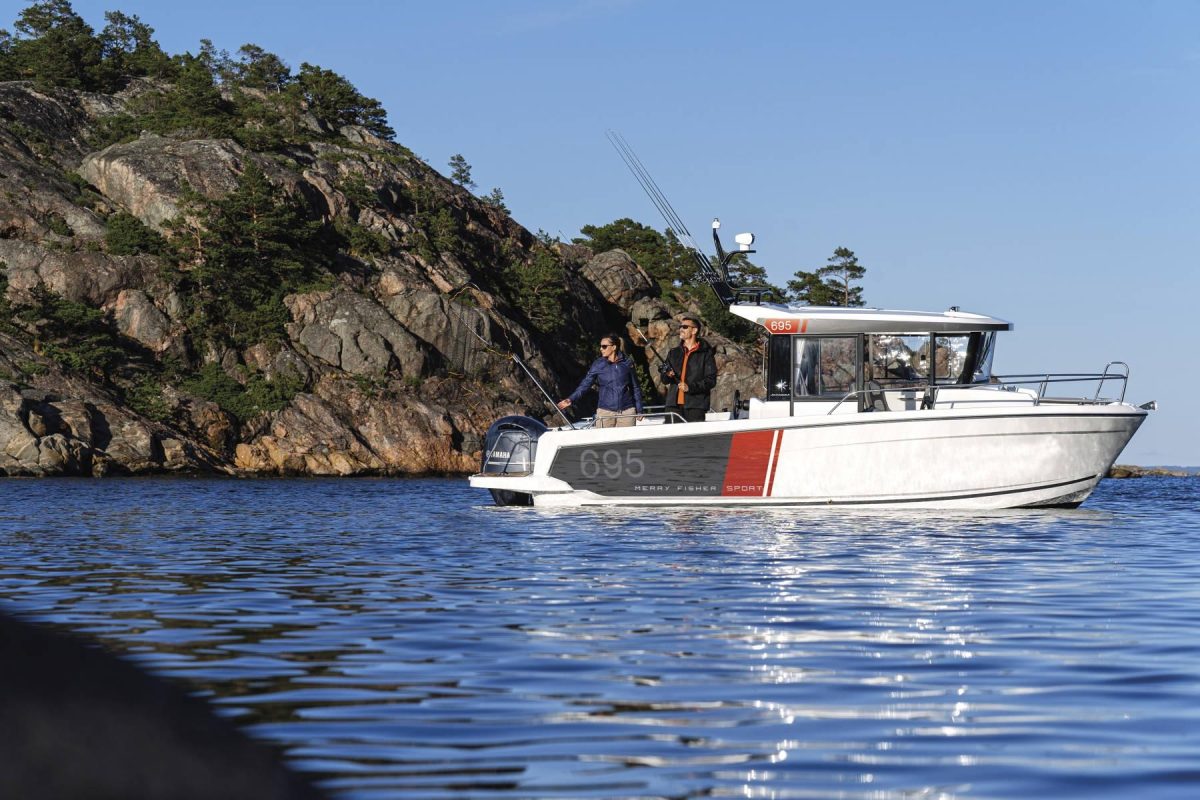 Jeanneau-Merry-Fisher-695-Sport-Yacht-For-Sale-In-India-Featured-Image