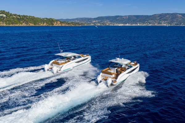 Jeanneau TH Power Catamarans Launch