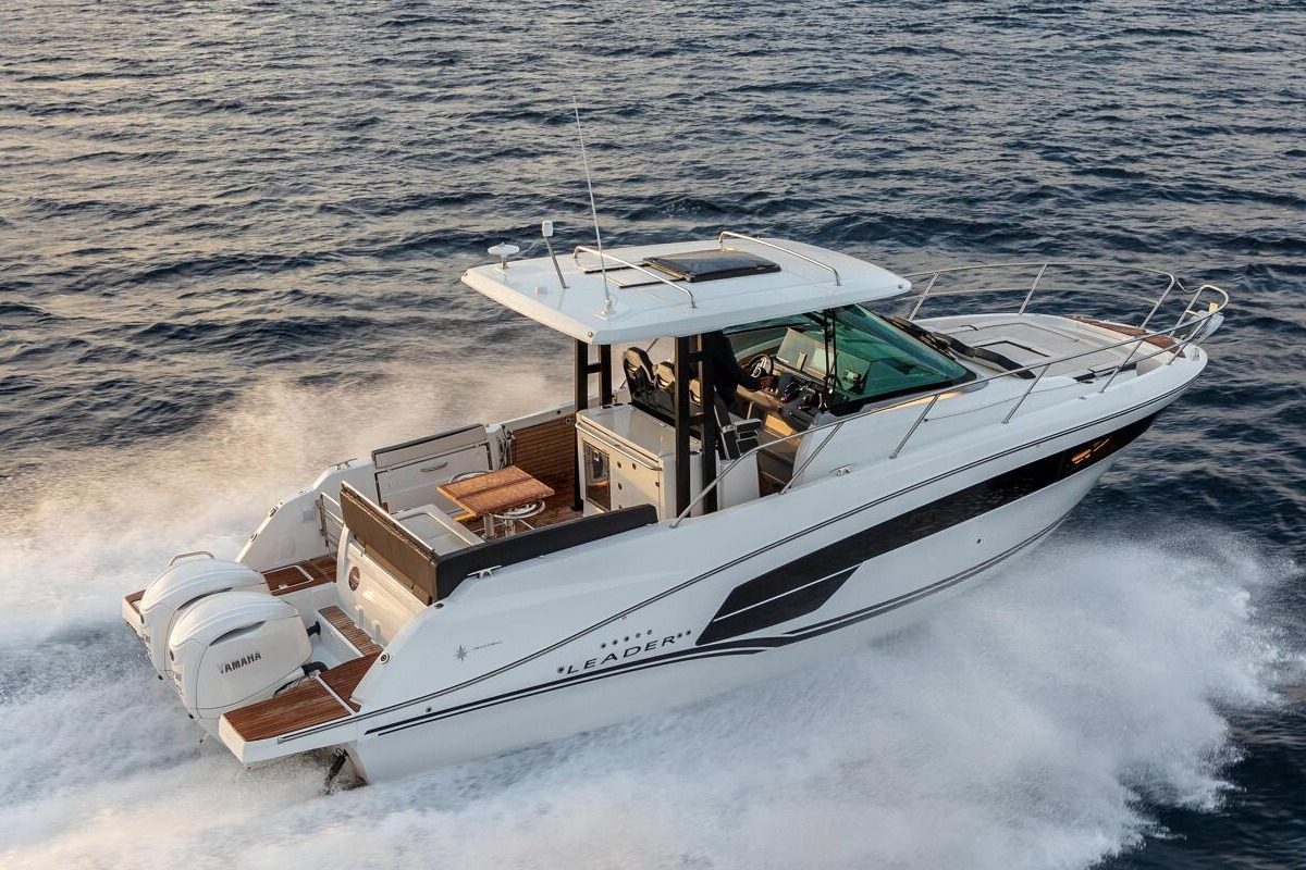 Leader 10.5 WA Motor Yacht For Sale In India