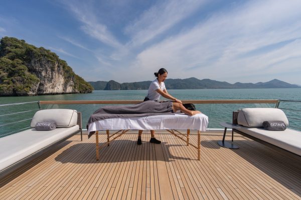 Octave Motor Yacht for Charter 13