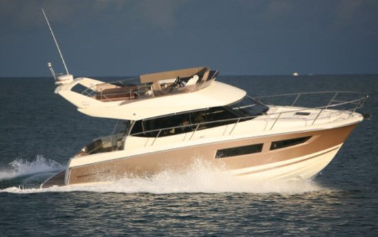 Prestige 350 Pre Owned Yacht