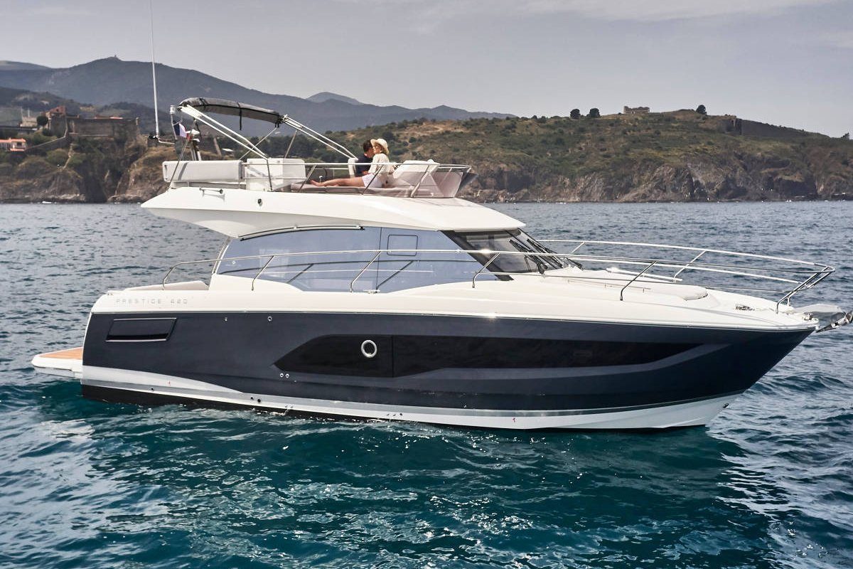 Prestige 420 Motor Yacht For Sale In India