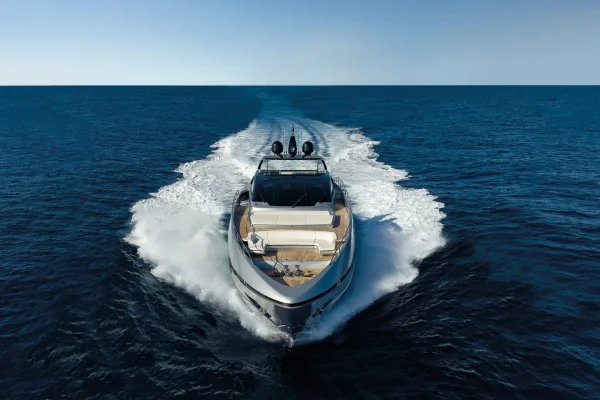 Riva-102'-Corsaro-Super Front View