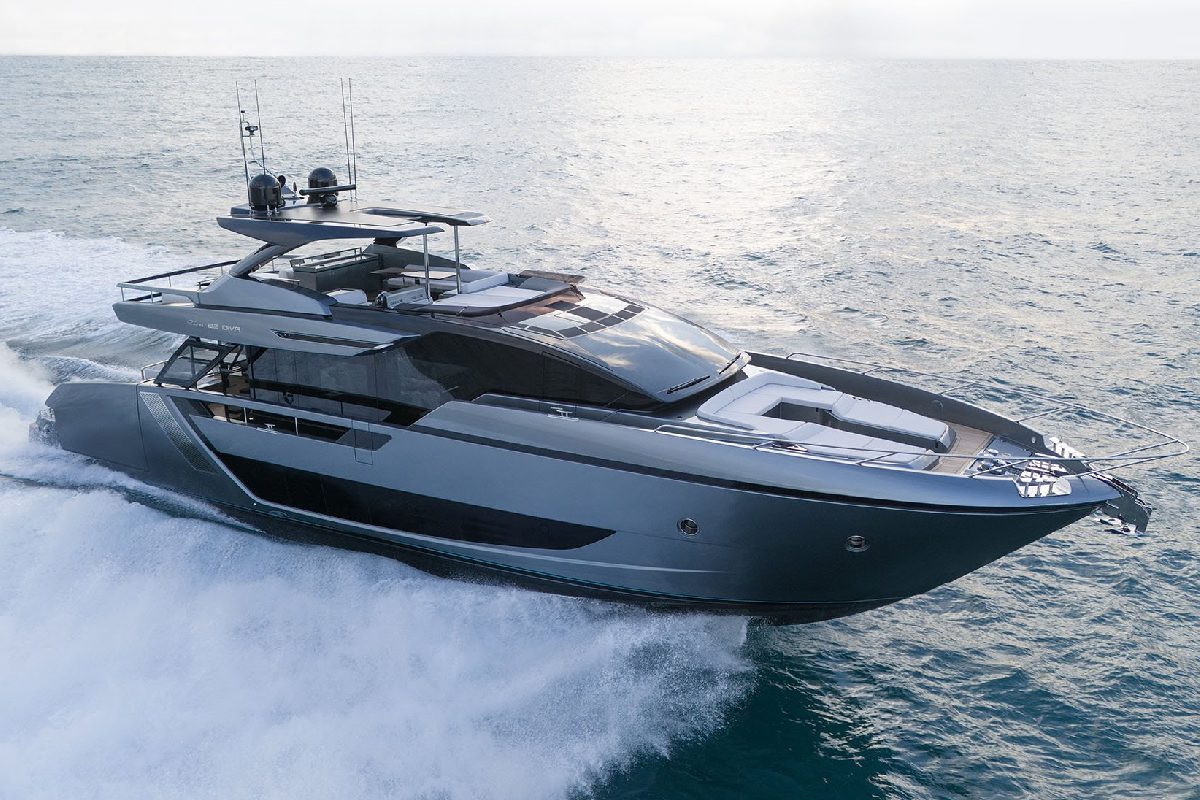 Riva 82' Diva Folgore Motor Yacht For Sale In India