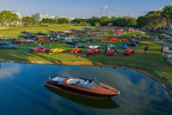 Riva Ferrari Palm Beach Cavallino Classic