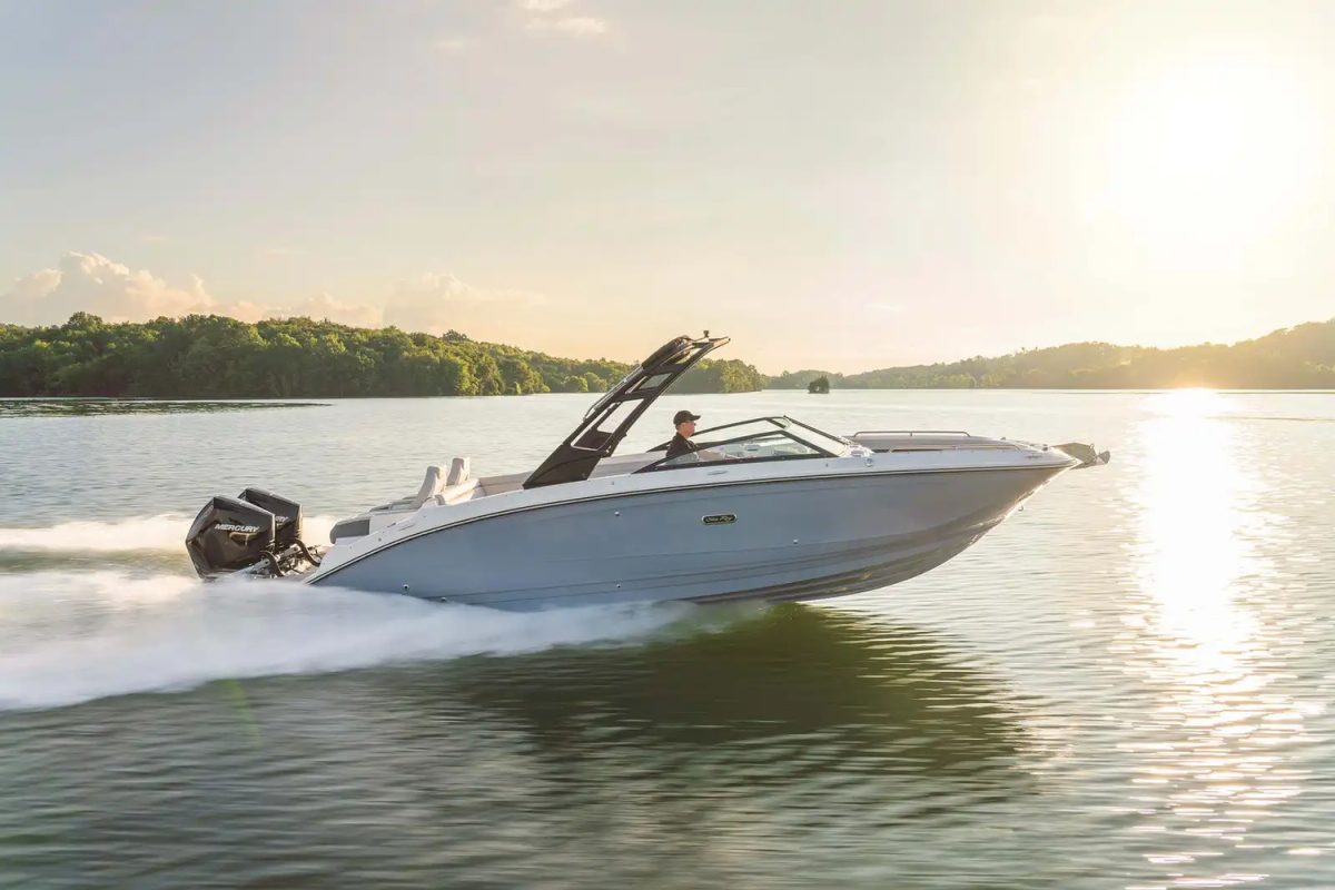 Sea-Ray-SDX-290-OutBoard-Boat-For-Sale-In-India