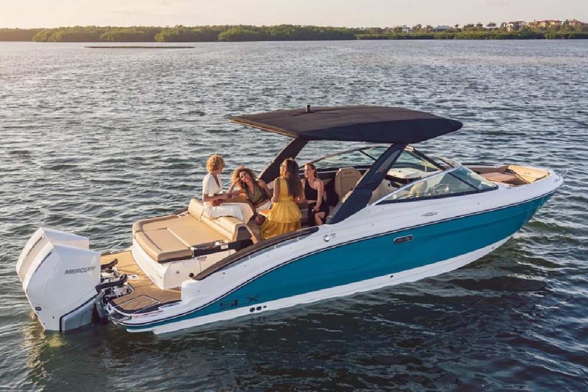 Sea Ray SLX 280 OB Sport Boats For Sale In India