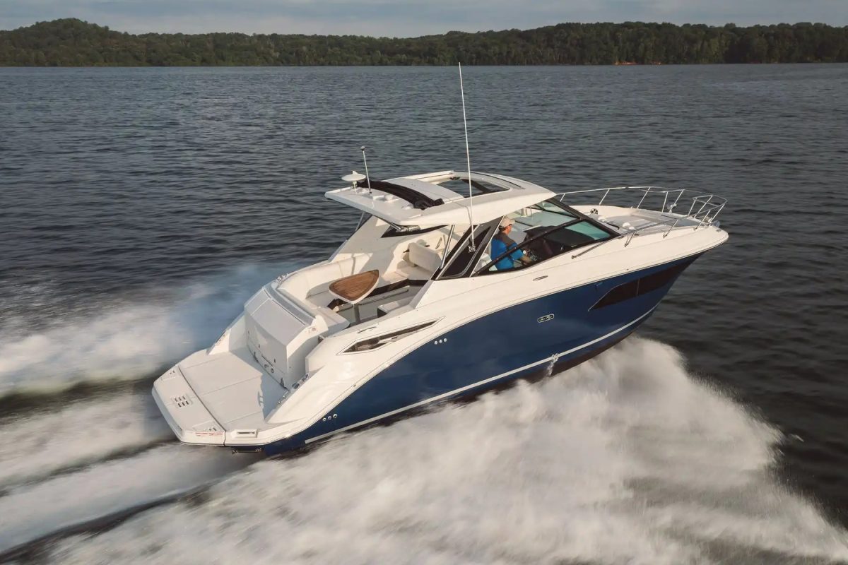 Searay Sundancer 320 Boat For Sale In India Featured Image