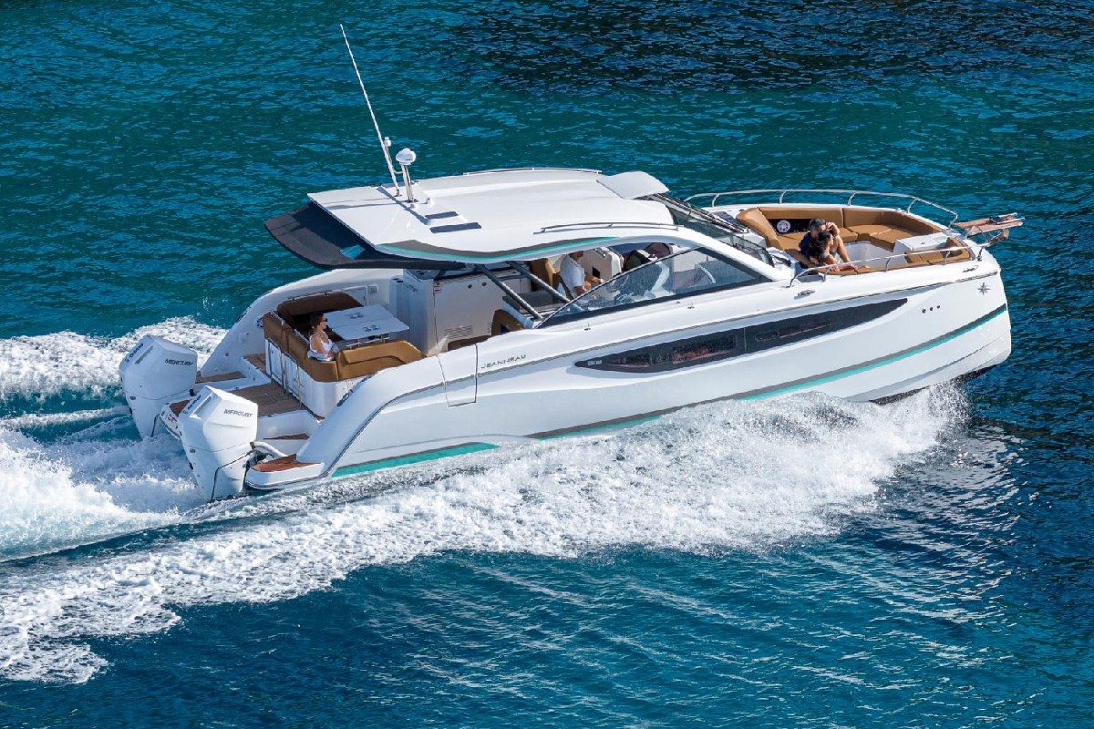 Jeanneau TH38 Motor Yacht For Sale In India