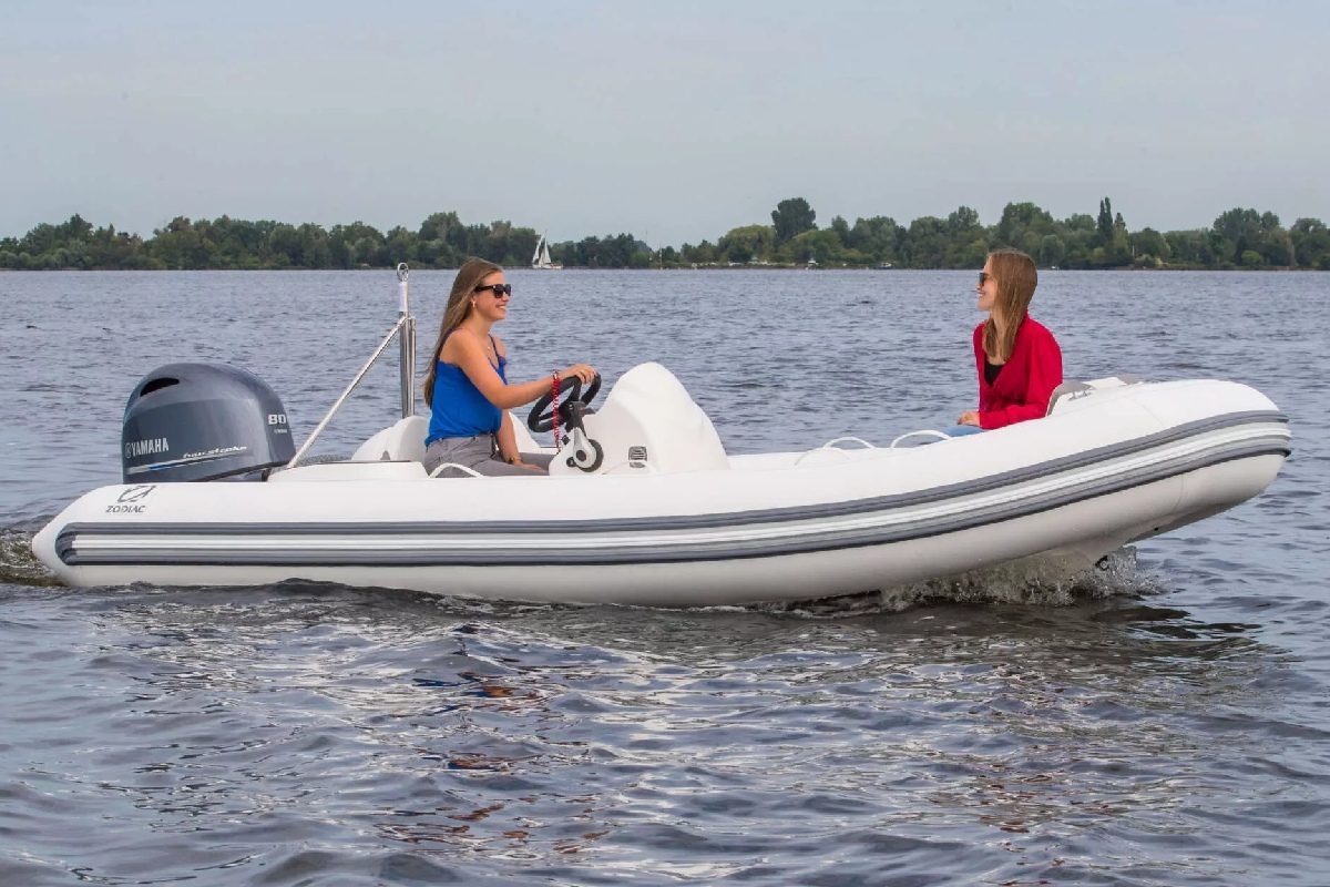 Zodiac Yachtline 490 Inflatable Boat For Sale In India